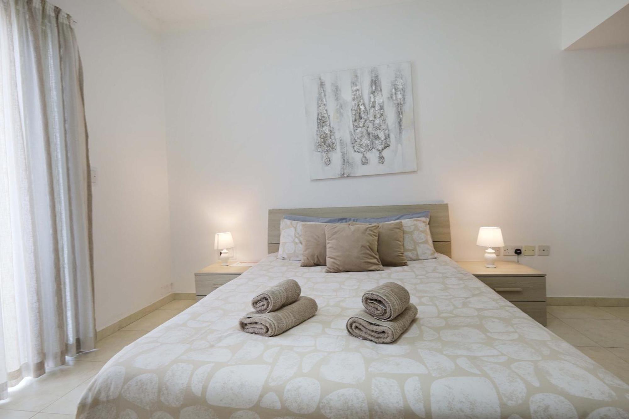 Modern 3Br Stylish & Spacious Apartment - Close To Sliema Promenade Gzira Exterior foto